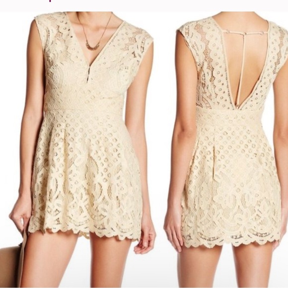 Free People Ivory One Million
Lovers Lace Mini Dress Women's Size 0 - Picture 5 of 5